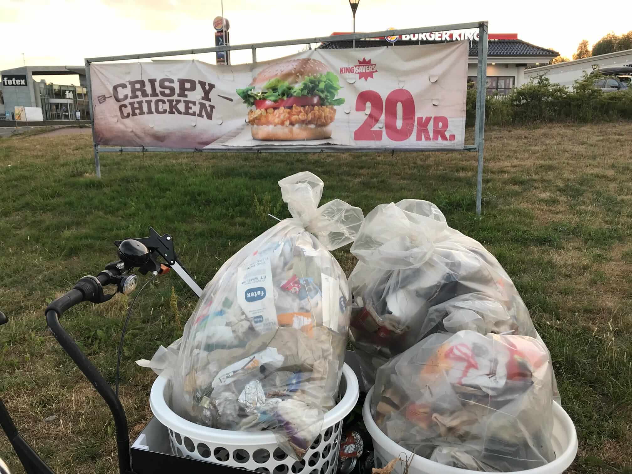 3 sække med affald fra bl.a. Burger King
