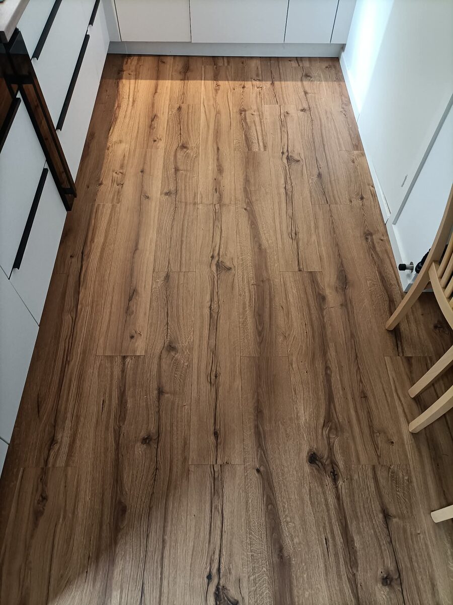 Det nye gulv i entréen